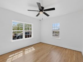 102 S Tillery Avenue , Dallas Texas 75211