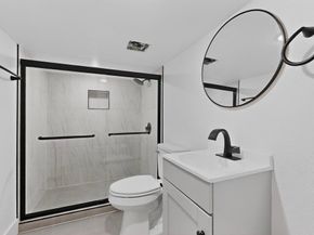 102 S Tillery Avenue , Dallas Texas 75211