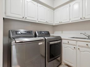 924  Mccoy Drive , Irving Texas 75062
