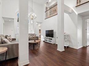 924  Mccoy Drive , Irving Texas 75062