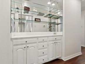 924  Mccoy Drive , Irving Texas 75062