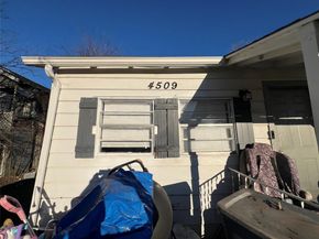 4509  Sandage Avenue , Fort Worth Texas 76115