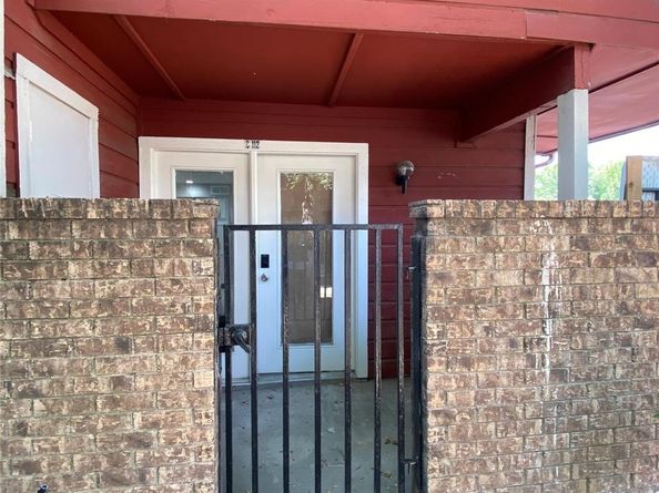 9805  Walnut Street  112, Dallas Texas 75243