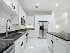 4330  Mckinney Avenue  16, Dallas Texas 75205