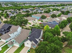 1828  Brown Thrasher Boulevard , Savannah Texas 76227