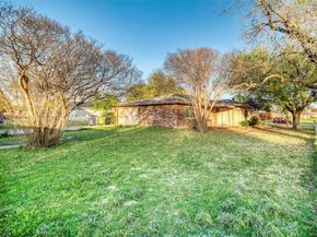 1501  Meandering Way , Garland Texas 75040