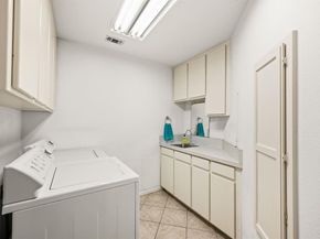 809  Majestic Oaks Court , Mansfield Texas 76063