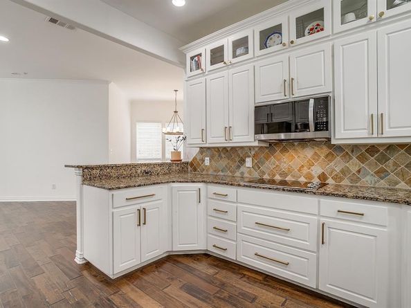 4917  Ridglea Hills Court , Fort Worth Texas 76116