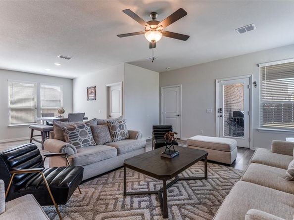 8715  Royal Star Road , Rowlett Texas 75089