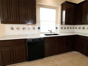 400  Chatham Street , Sunnyvale Texas 75182