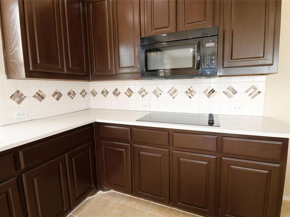 400  Chatham Street , Sunnyvale Texas 75182