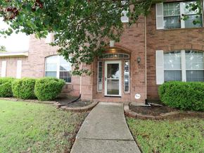 400  Chatham Street , Sunnyvale Texas 75182