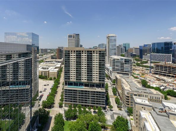 2200  Victory Avenue  2207, Dallas Texas 75219