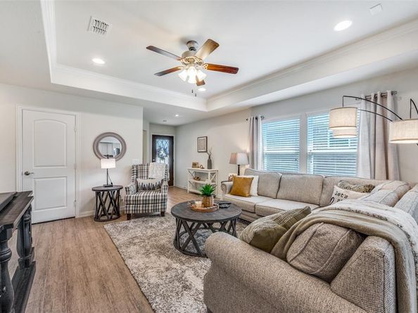 8873  Shore Crest Road , Frisco Texas 75036