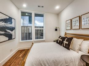 426 W 9th Street  105, Dallas Texas 75208