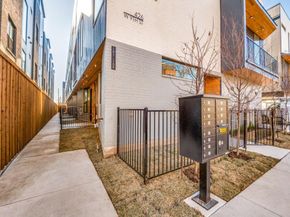 426 W 9th Street  105, Dallas Texas 75208