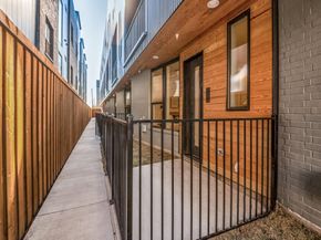 426 W 9th Street  105, Dallas Texas 75208