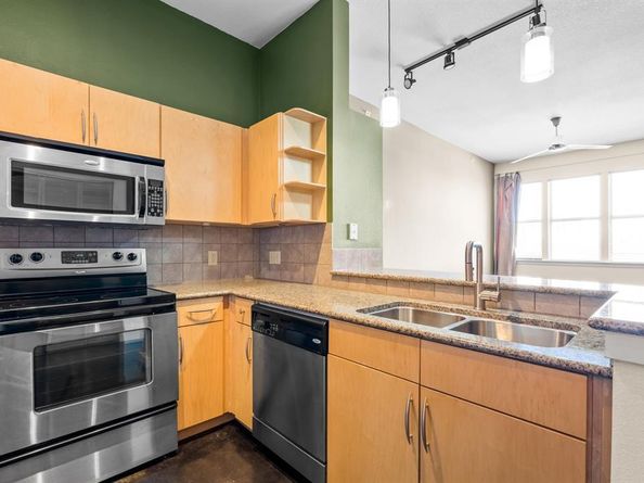 201 W Lancaster Avenue  407, Fort Worth Texas 76102