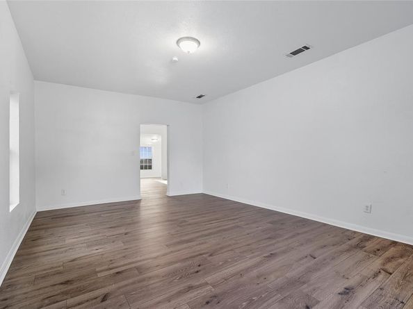 2220  Chestnut Avenue , Fort Worth Texas 76164