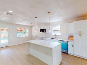2534 N Saint Augustine Drive , Dallas Texas 75227