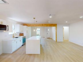 2534 N Saint Augustine Drive , Dallas Texas 75227