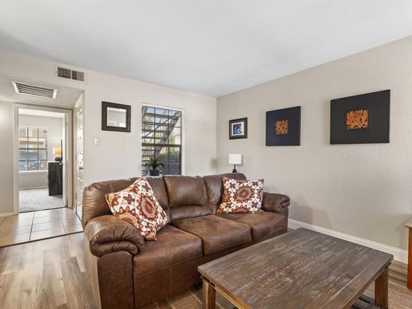 4748  Old Bent Tree Lane  301, Dallas Texas 75287