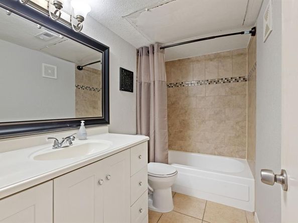 4748  Old Bent Tree Lane  301, Dallas Texas 75287