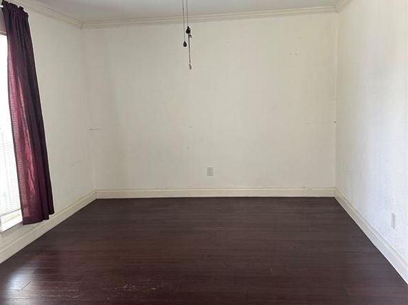 1913  San Antonio Drive , Garland Texas 75042