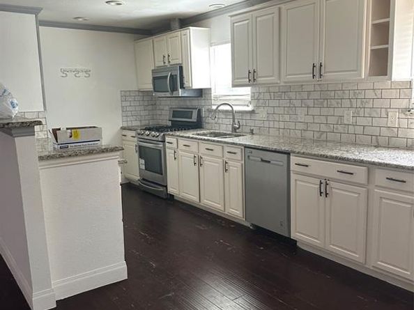 1913  San Antonio Drive , Garland Texas 75042