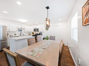 2114  Engle Avenue , Dallas Texas 75224