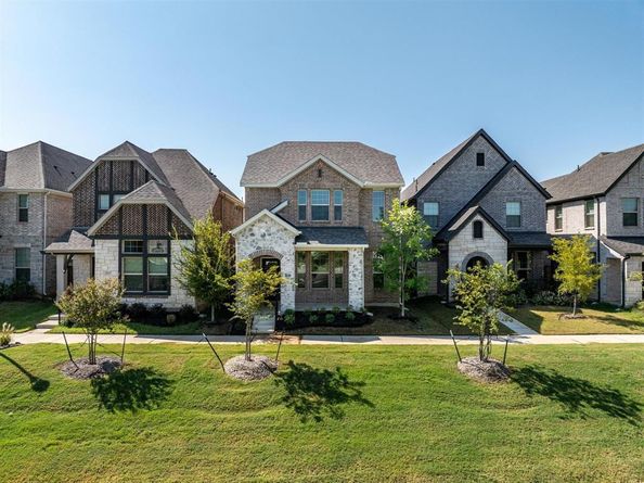 2613  Kings Canyon Mews , Corinth Texas 76210