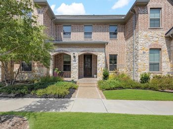 4512  English Maple Drive 