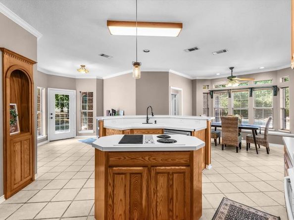 910  Crystal Cove , Oak Point Texas 75068