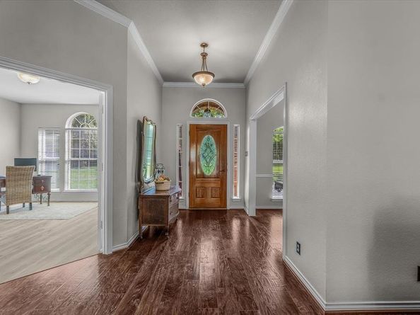 910  Crystal Cove , Oak Point Texas 75068