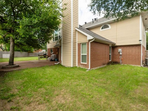 4548  Queenswood Drive , Grand Prairie Texas 75052