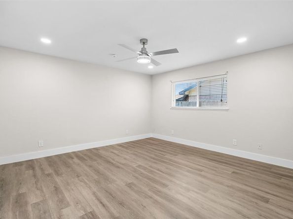 2008 E Peters Colony Road , Carrollton Texas 75007