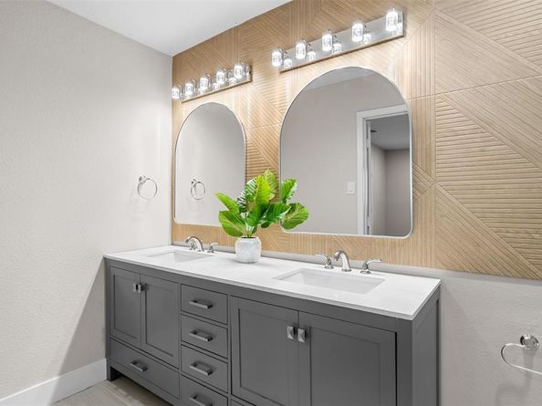 2008 E Peters Colony Road , Carrollton Texas 75007