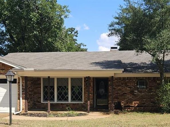 1905  Nottingham Boulevard , Fort Worth Texas 76112