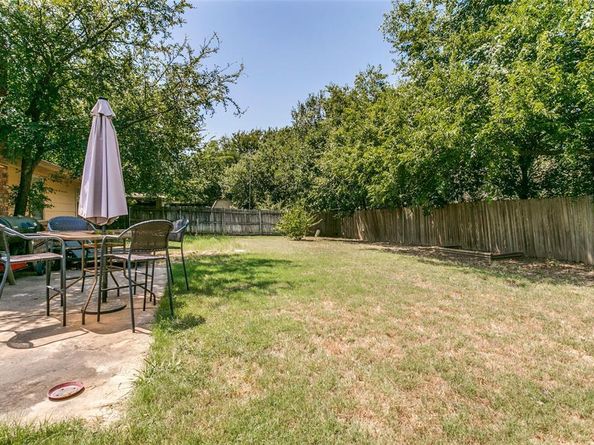 1831  Cimarron Trail , Grapevine Texas 76051