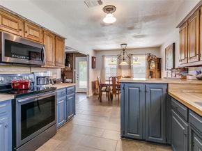 1831  Cimarron Trail , Grapevine Texas 76051