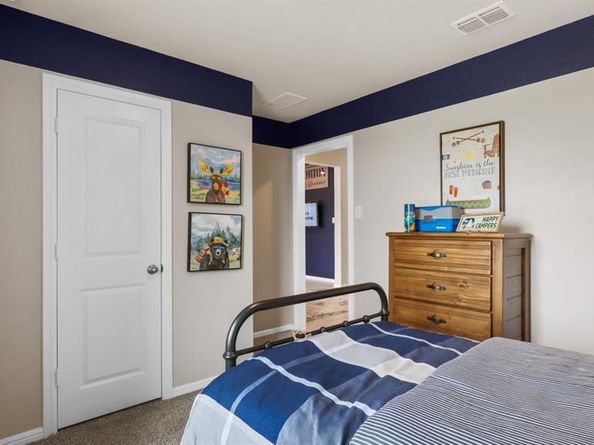 1729  GILLENS Avenue , Fort Worth Texas 76140
