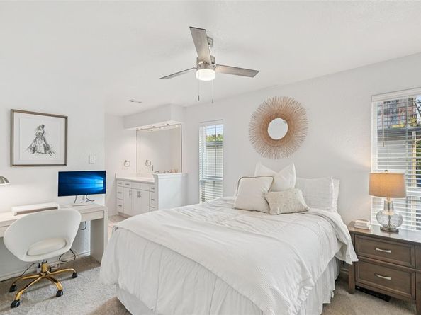 4402  Buena Vista Street  2, Dallas Texas 75205