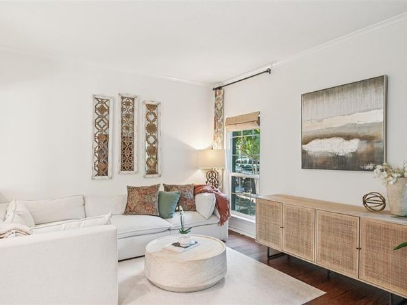 4402  Buena Vista Street  2, Dallas Texas 75205