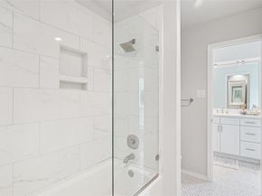 4402  Buena Vista Street  2, Dallas Texas 75205