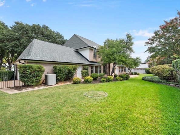 7010  Lake Powell Drive , Arlington Texas 76016