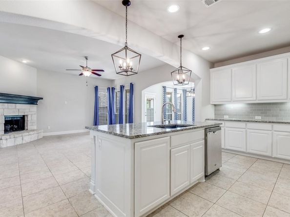 816  Sandbox Drive , Little Elm Texas 76227