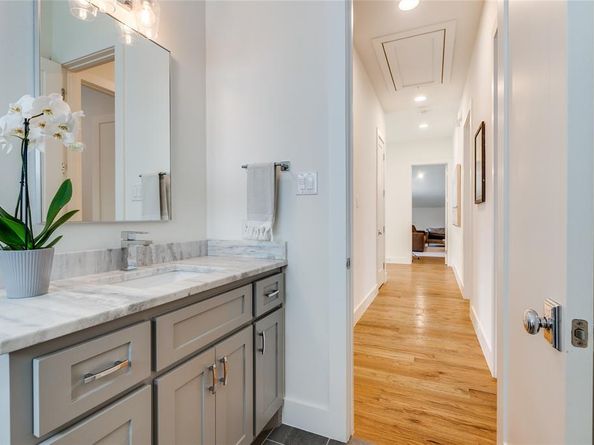 3915  Durango Drive , Dallas Texas 75220