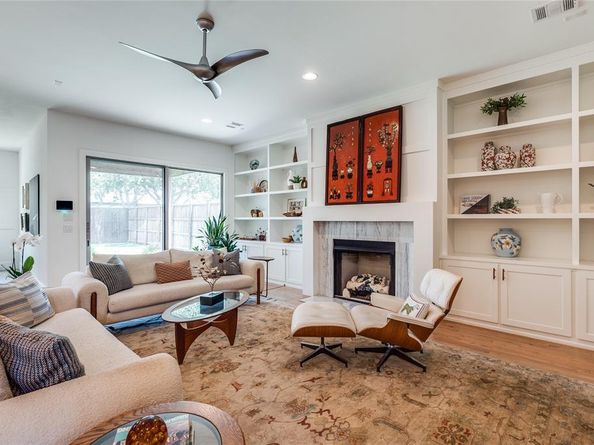 3915  Durango Drive , Dallas Texas 75220