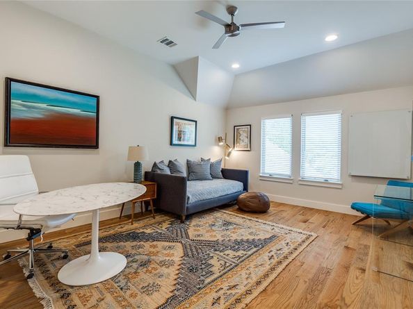 3915  Durango Drive , Dallas Texas 75220