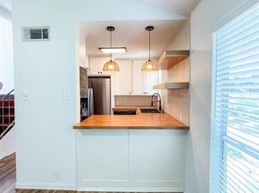 4224  Rawlins Street , Dallas Texas 75219